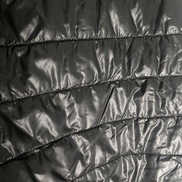 Puffer Jacket - Picture 8 of 9